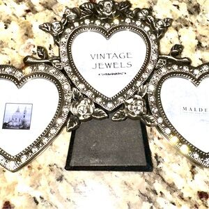 New Vintage 3-Heart Shaped Jewels White Rhinestones Silver Photo Metal frame